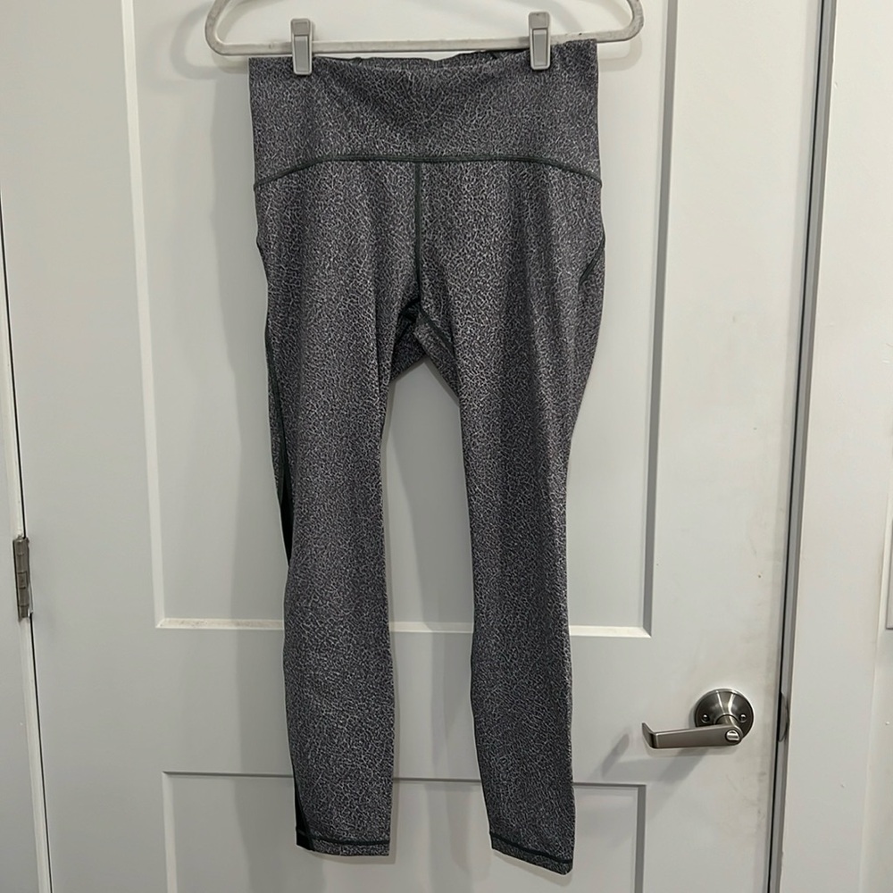 Lululemon grey leggings